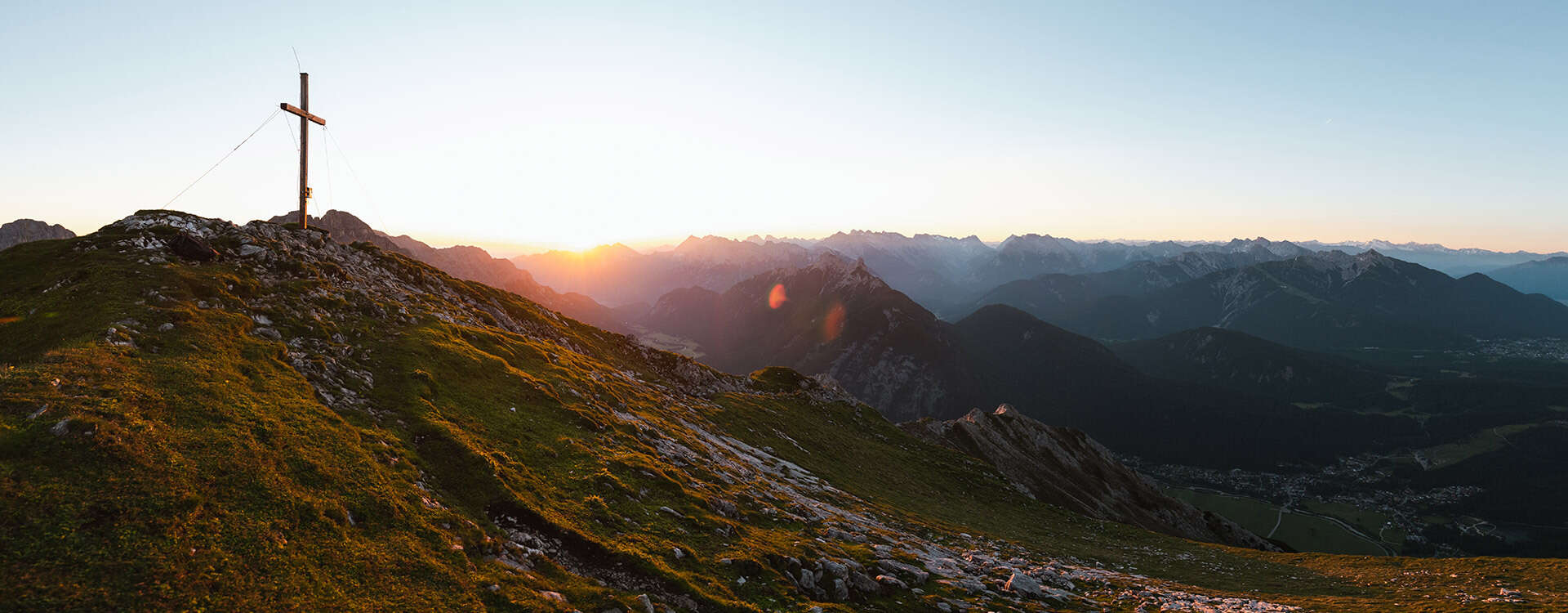 Gehrenspitze and summit cross at sunrise