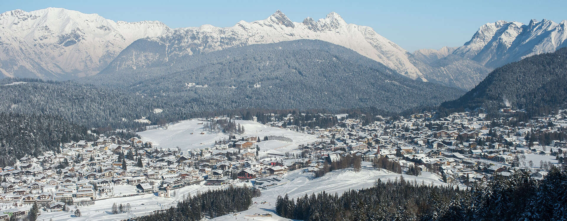 Gschwandtkopf with a view of Seefeld in winter