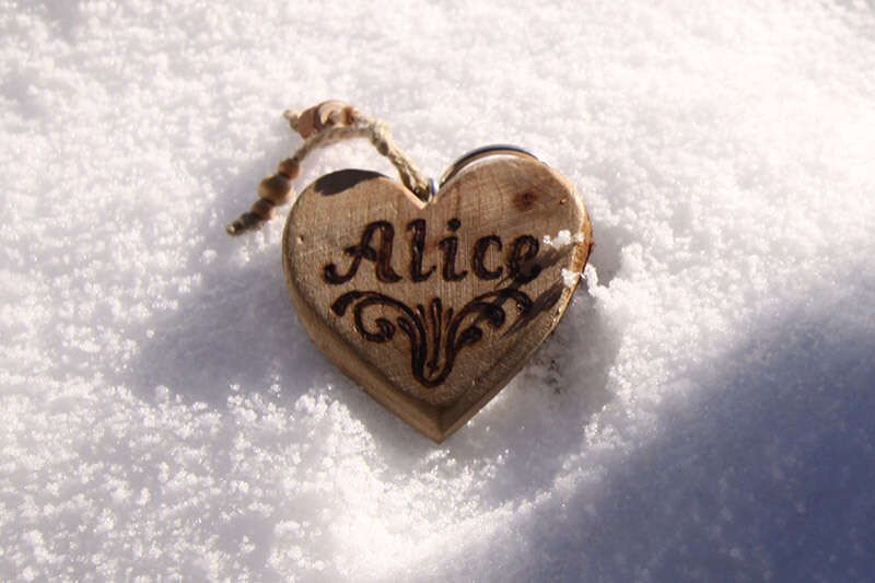 Wooden heart Alice
